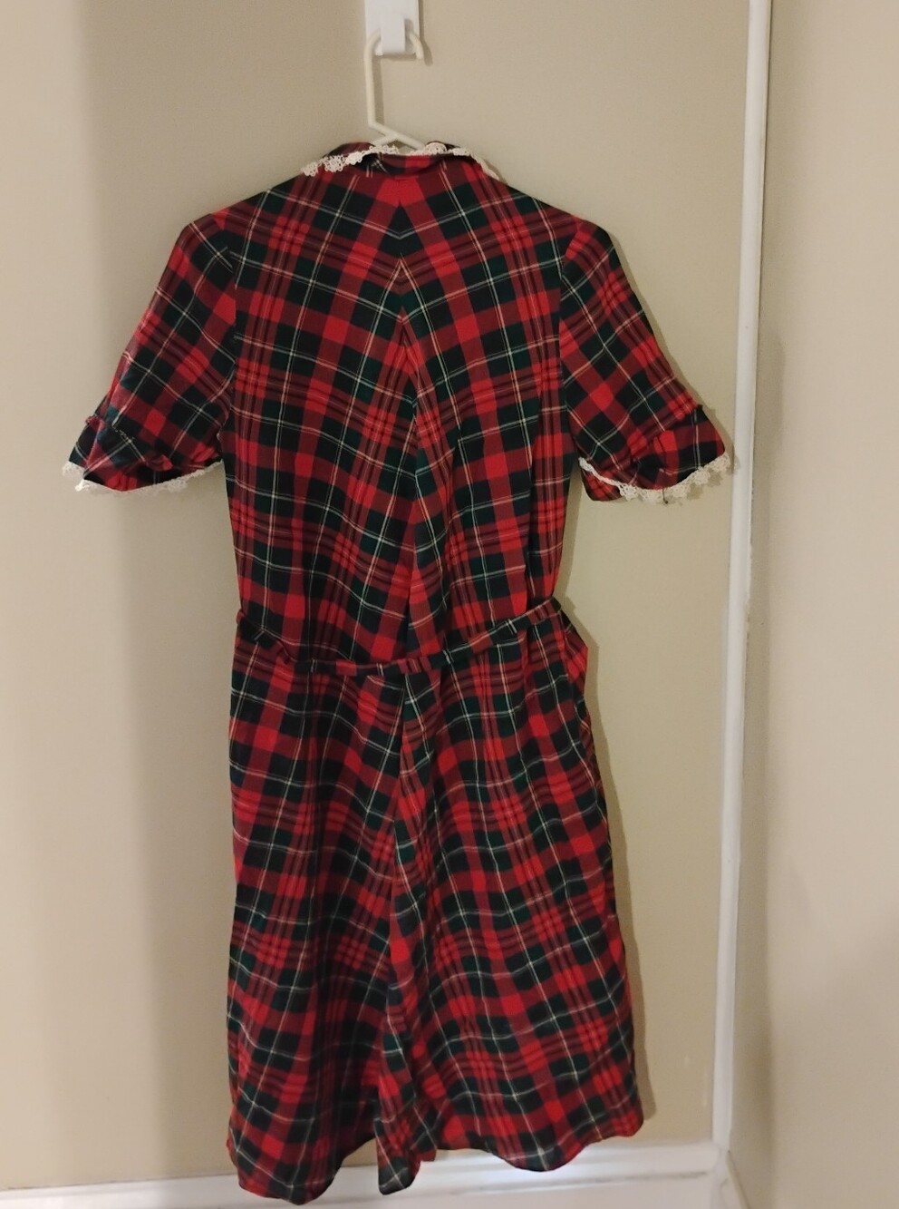 Vintage 1940s 1950s Plaid Roell Buttoned Belted Peter Pan Collar Lounge Dress - Picture 7 of 9